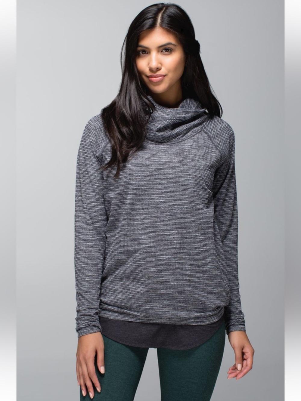 Lululemon Healthy Heart Pullover
Coco Pique Black Women’s 12 XL